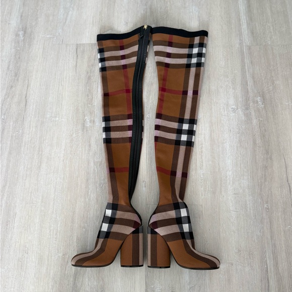 New Burberry - Checked over-the-knee boots $2,690 37 - Picture 11 of 12